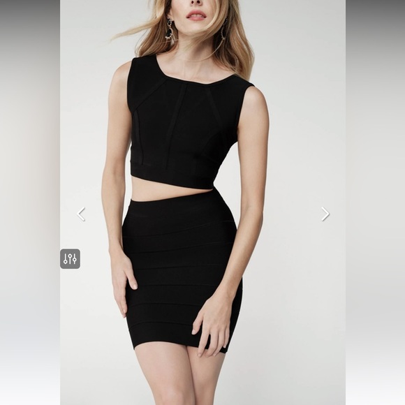 BcbgMAXAZRIA SIMONE TEXTURED POWER SKIRT BLACK SMALL - Picture 1 of 11